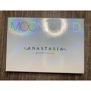 Anastasia Beverly Hills Moon Child Glow Kit